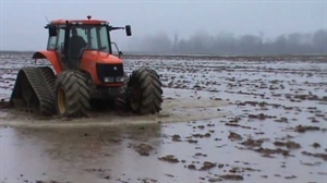 AGRINSIEME, “LE POLIZZE ASSICURATIVE SONO IN CALO DA TRE ANNI, PROCEDURE TROPPO COMPLESSE E TEMPI DI PAGAMENTO NON RISPETTATI”